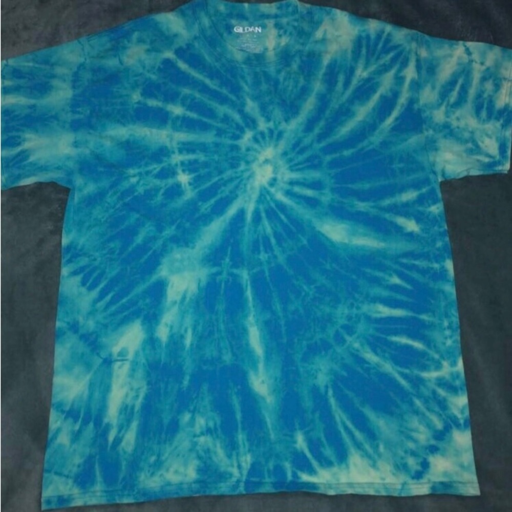 Acid Wash T-shirt - large